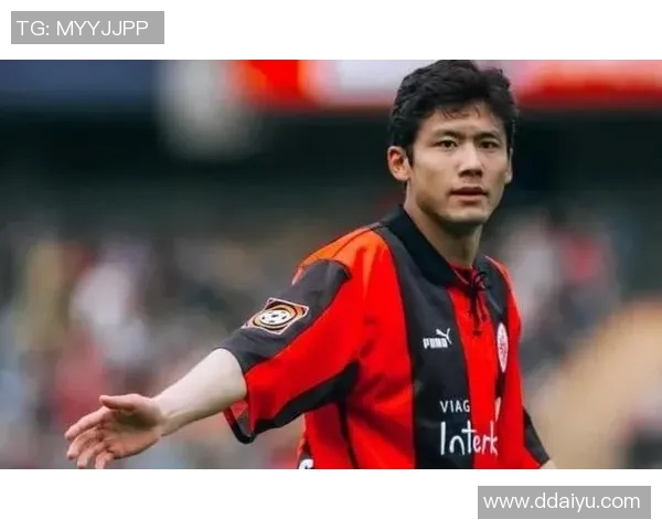 上一代足球明星回顾与传奇足迹探索 上一代足球明星回顾与传奇足迹探索